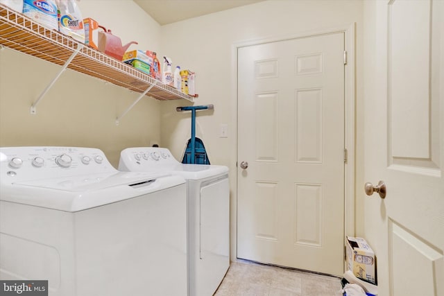 laundry area with laundry area and washing machine and dryer