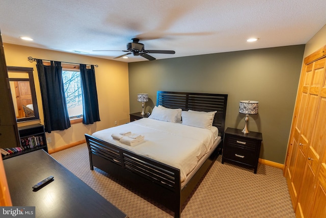 bedroom featuring recessed lighting, visible vents, baseboards, and a textured ceiling