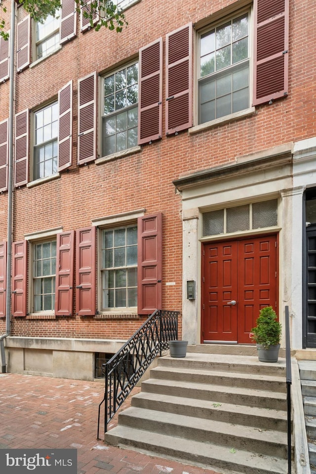 1029 Spruce St Unit 304, Philadelphia, PA 19107 - property entrance with brick siding
