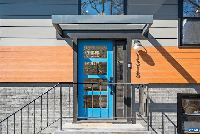 view of doorway to property