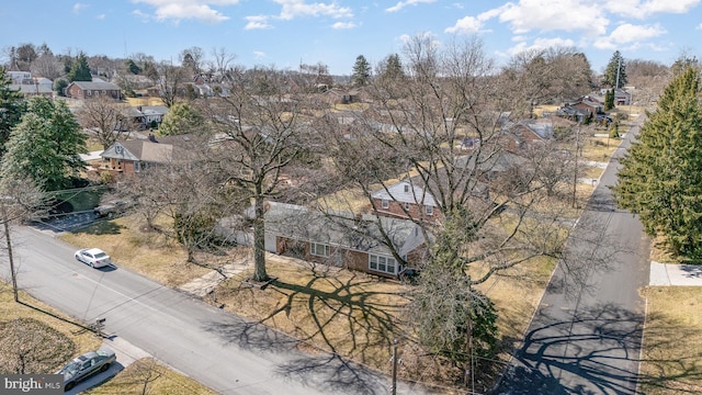 bird's eye view with a residential view