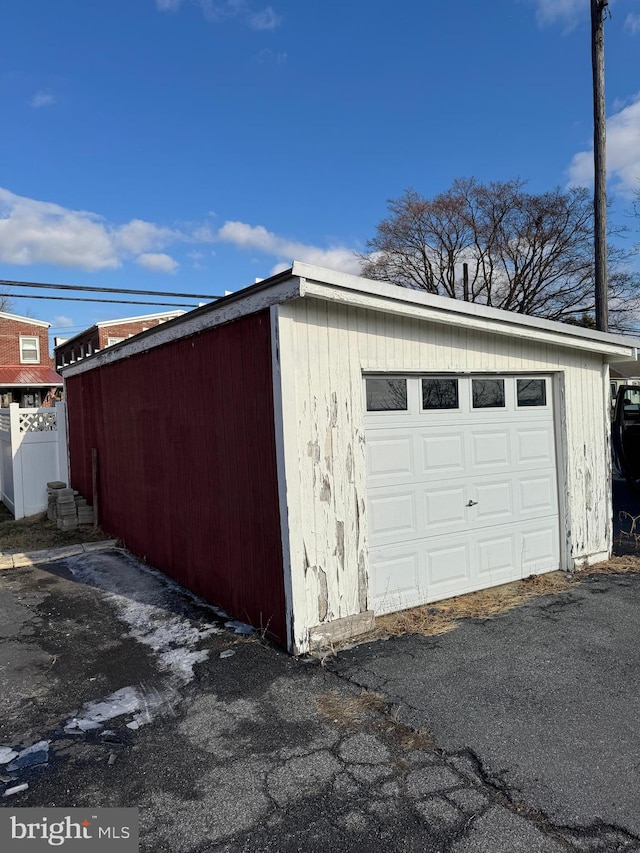 detached garage with driveway