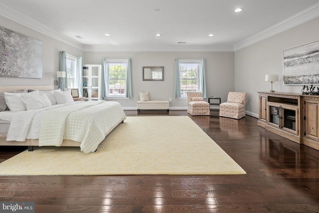 7911 Fort Hunt Rd, Alexandria, VA 22308 - bedroom with dark wood-style floors, crown molding, and recessed lighting