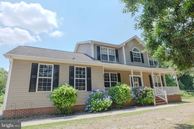 view of front of property featuring a porch