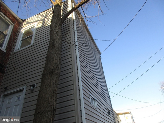 view of home's exterior