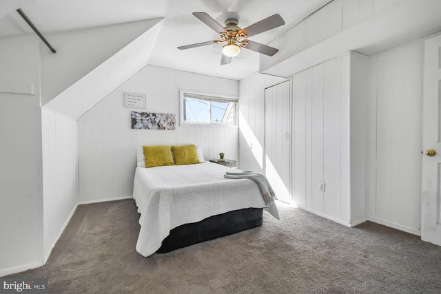 carpeted bedroom with a ceiling fan