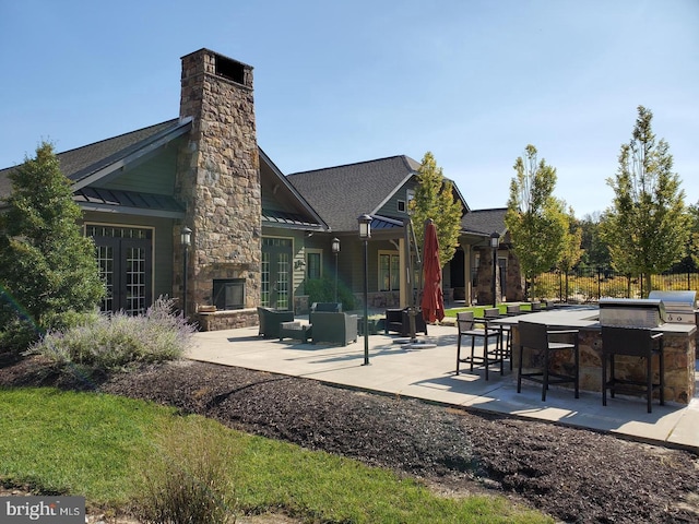 exterior space featuring an outdoor living space