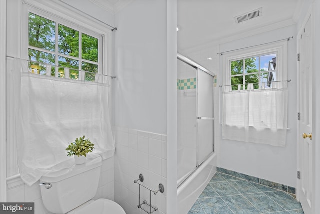 1733 Crestwood Dr, Alexandria, VA 22302 - full bath featuring visible vents, tile patterned flooring, toilet, shower / bath combination with glass door, and ornamental molding