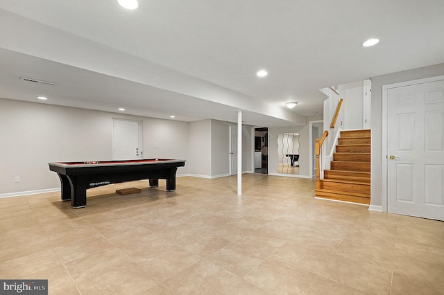 rec room with visible vents, recessed lighting, and baseboards