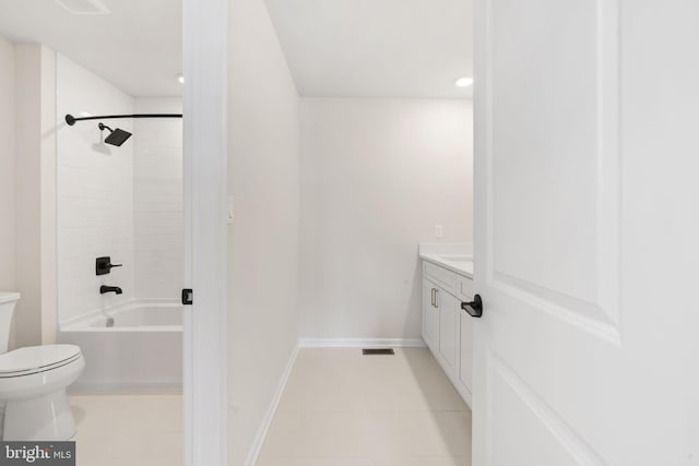 full bath with baseboards, visible vents, toilet, vanity, and shower / washtub combination