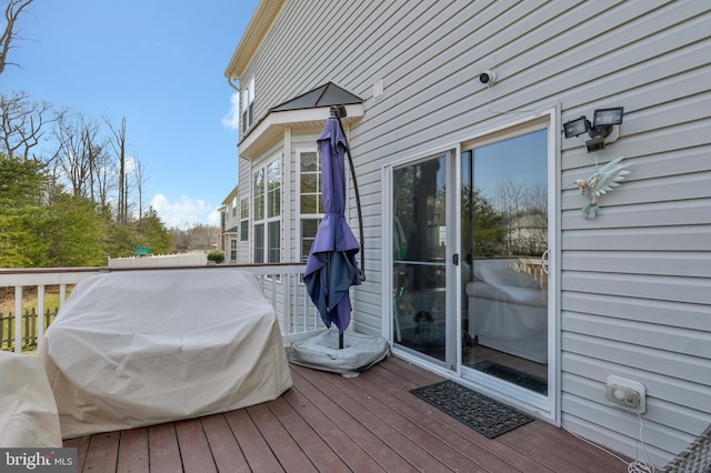 view of wooden deck