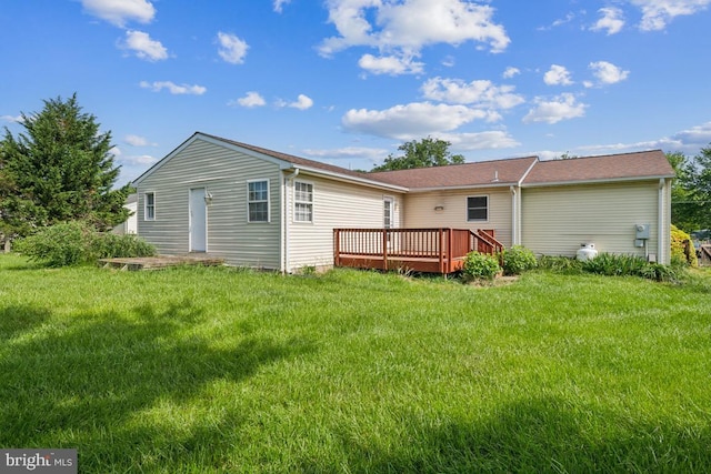 6621 Schoolhouse Rd, Bealeton, VA 22712 - rear view of property featuring a deck and a lawn