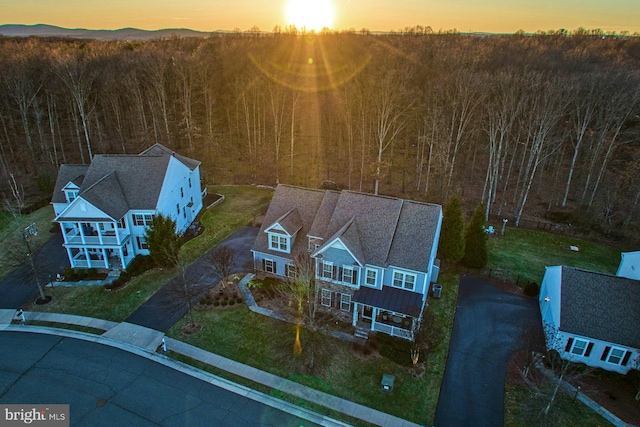 view of aerial view at dusk