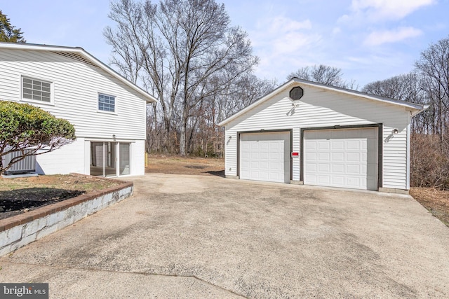 view of detached garage