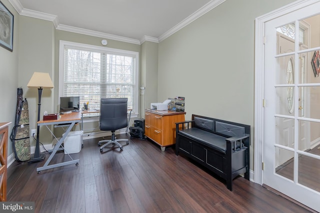 office area featuring dark wood-type flooring, ornamental molding, and baseboards