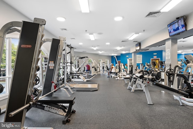 exercise room with visible vents