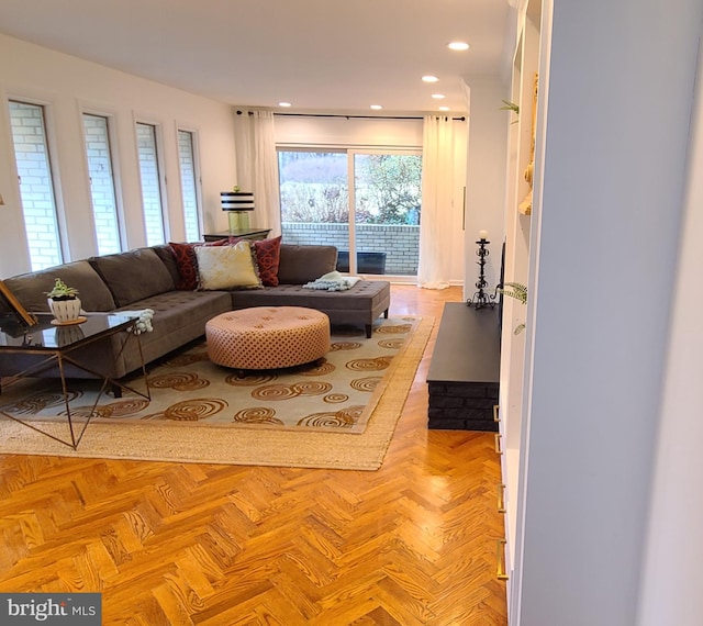 living area featuring recessed lighting