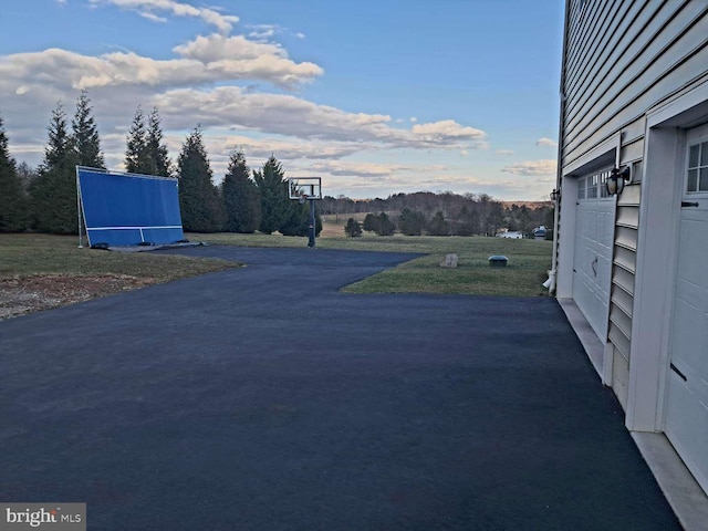 1392 Hickory Hill Rd, Chadds Ford, PA 19317 - view of road with driveway