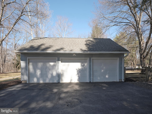 view of detached garage