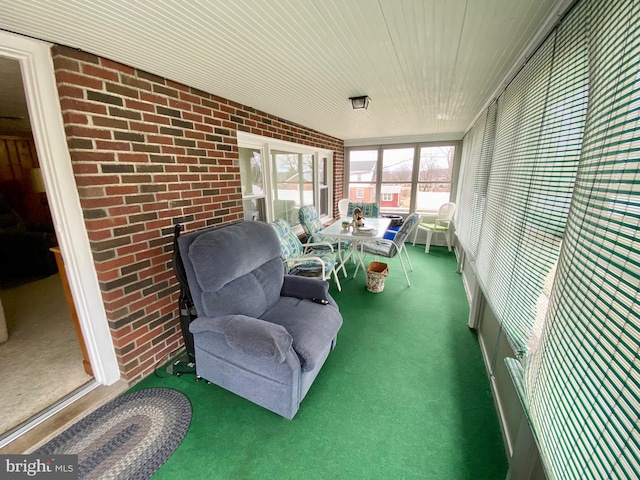 view of sunroom / solarium