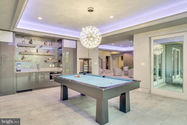 playroom featuring billiards, indoor wet bar, a raised ceiling, and recessed lighting