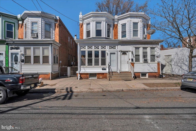 view of front of property featuring entry steps