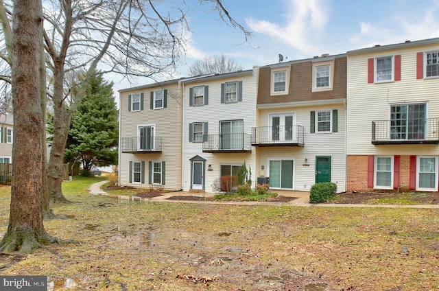 view of townhome / multi-family property