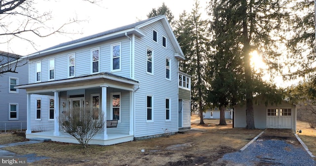 view of front facade featuring a porch