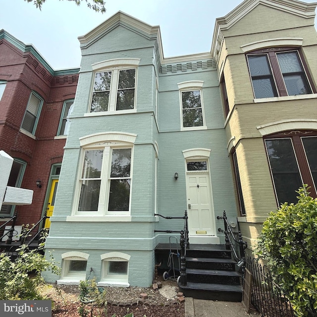 121 Kentucky Ave SE, Washington, DC 20003 - townhome / multi-family property featuring brick siding and entry steps