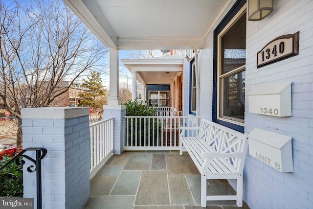 view of patio / terrace with covered porch