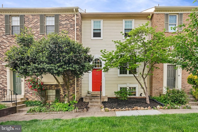 4504 Little River Run Dr, Annandale, VA 22003 - view of property with entry steps and brick siding