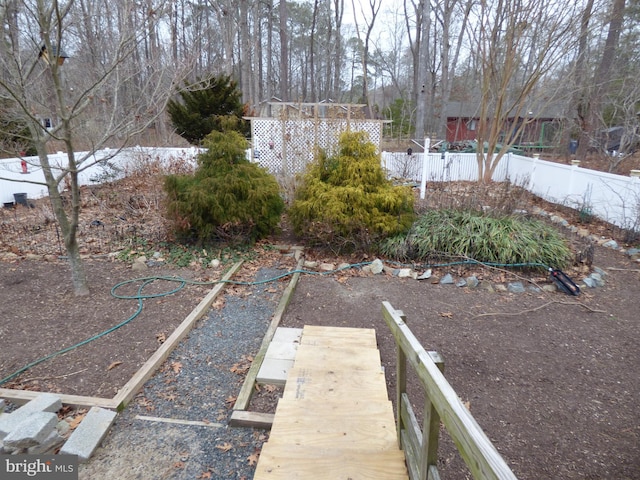 view of yard featuring fence