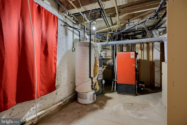 611 E 37th St, Baltimore, MD 21218 - utilities featuring water heater