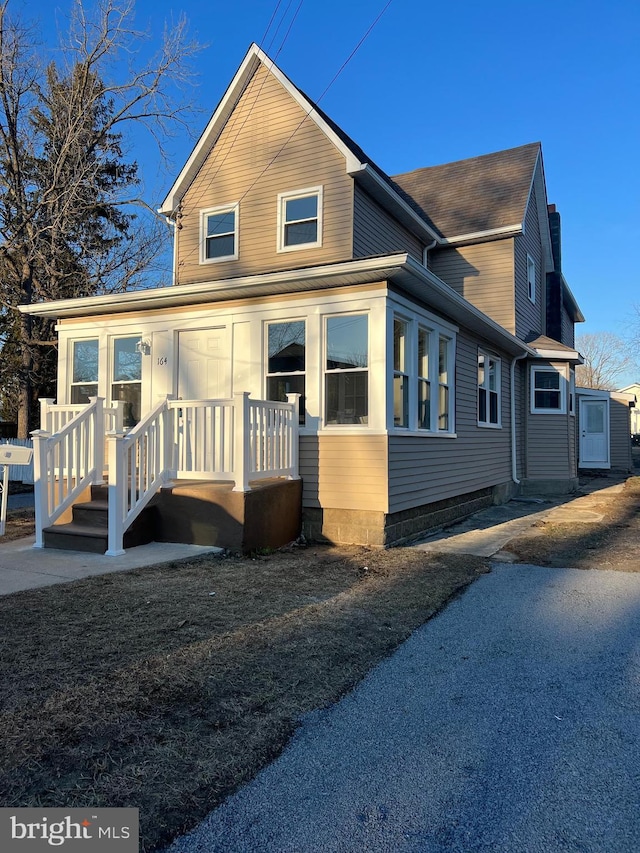 view of front of house