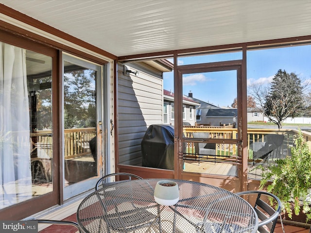 view of sunroom / solarium