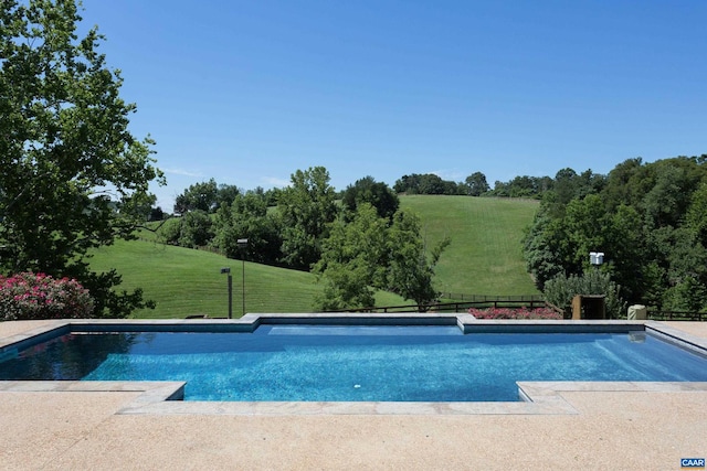 240 Stoneleigh Rd, Palmyra, VA 22963 - swimming pool with a yard