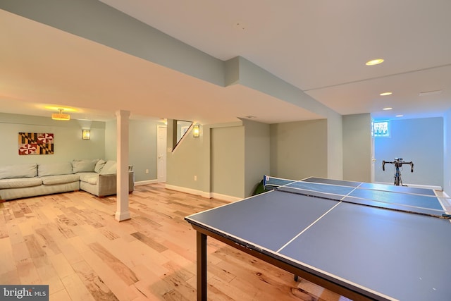 game room featuring recessed lighting, baseboards, and light wood-style flooring