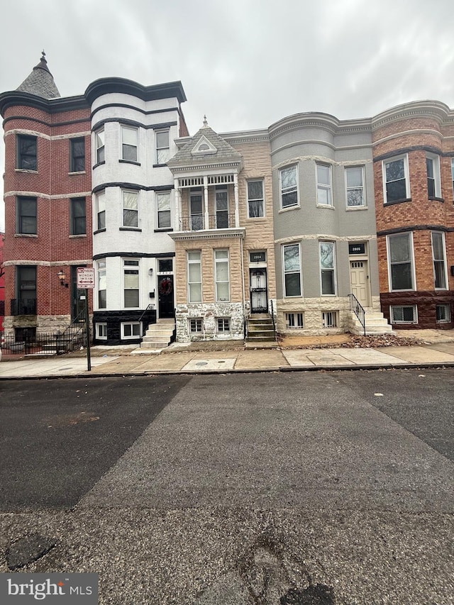 view of front of home featuring entry steps