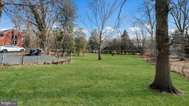 view of yard featuring fence