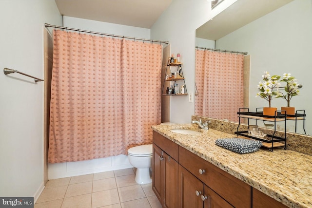 full bath with tile patterned flooring, a shower with shower curtain, toilet, and vanity