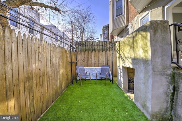 view of yard featuring fence