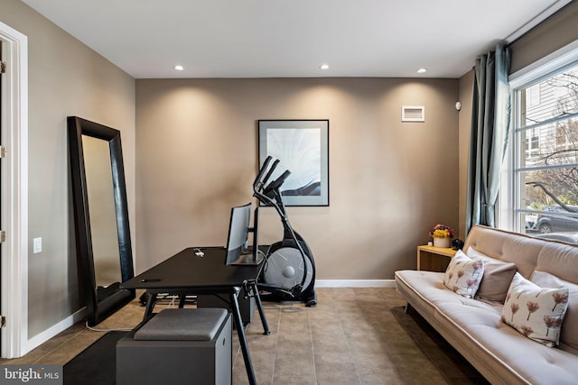 workout area with recessed lighting, tile patterned flooring, visible vents, and baseboards