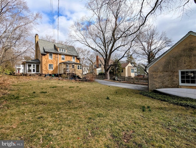 view of yard featuring fence