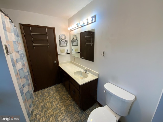 13176 Gearhart Rd, Greencastle, PA 17225 - full bath featuring toilet and vanity