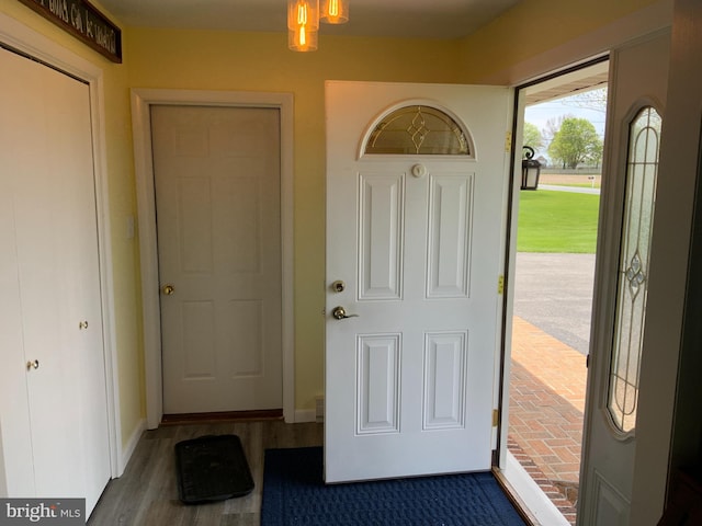 13176 Gearhart Rd, Greencastle, PA 17225 - entryway featuring baseboards