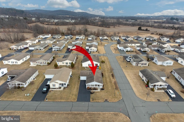 birds eye view of property featuring a residential view