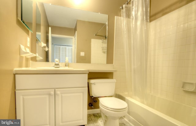 full bath with toilet, vanity, and shower / bathtub combination with curtain