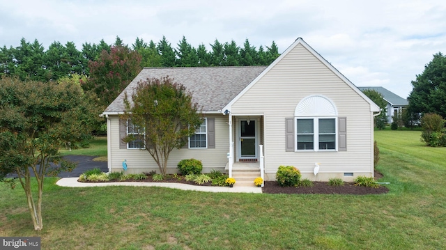 view of front of home featuring crawl space, a front yard, and a shingled roof