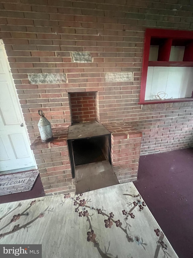 8211 Beach Dr, Baltimore, MD 21222 - detailed view of brick wall