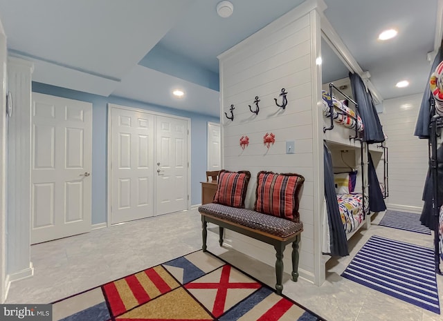 sitting room with recessed lighting and baseboards